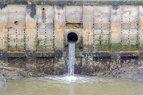 Interoperable Decision Support System (DSS) and real-time control algorithms for stormwater management Interoperable Decision Support System (DSS) and real-time control algorithms for stormwater management